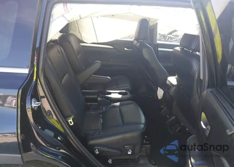 2018 Toyota Highlander Xle from USA, damaged, VIN 5TDKZRFH3JS532406